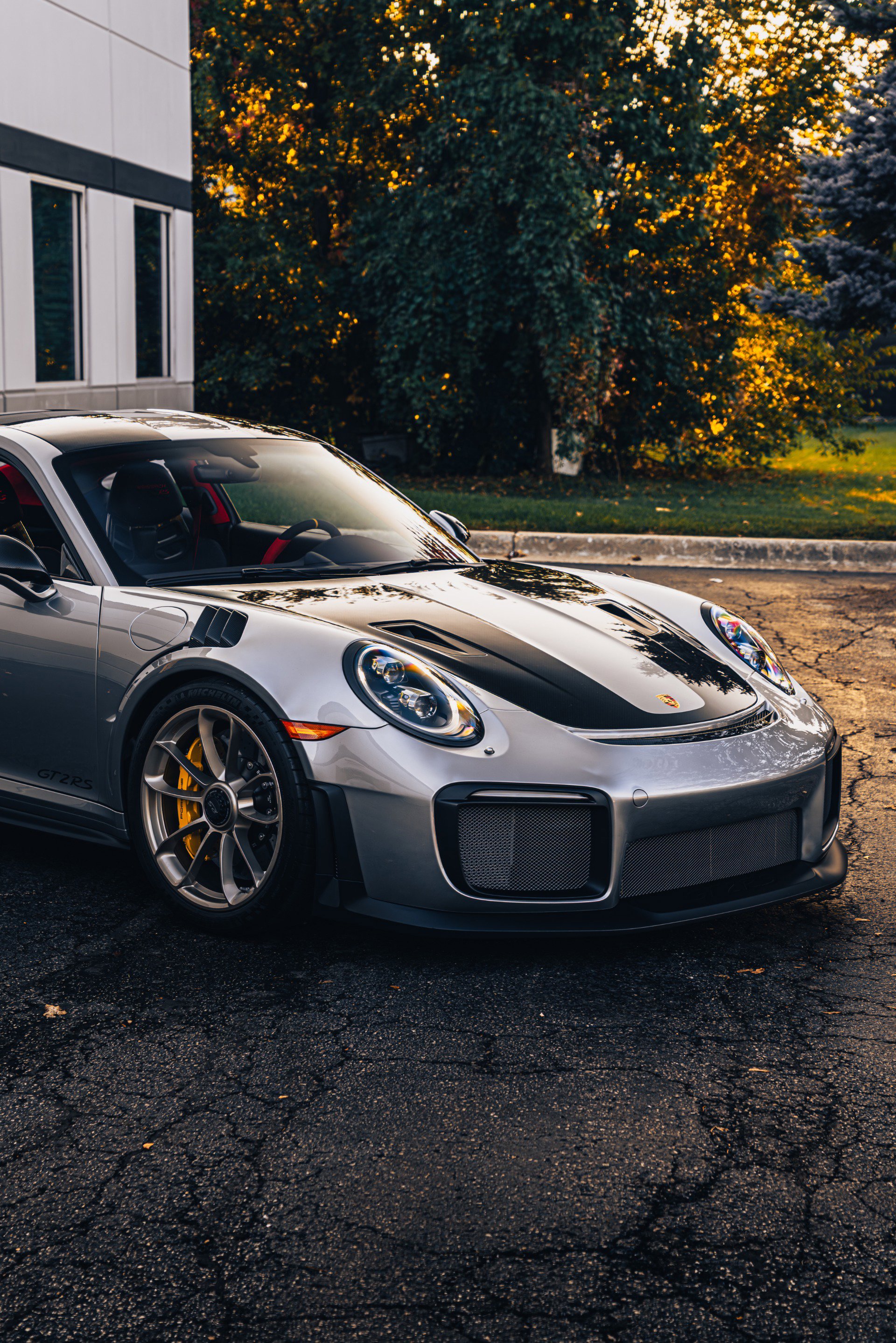 Used 2019 Porsche 911 GT2 RS image 64