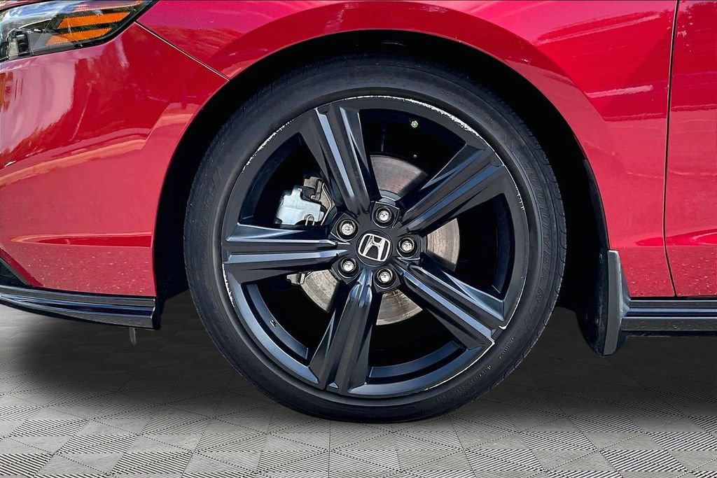 Used 2025 Honda Accord Sport image 24