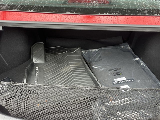 Used 2025 Hyundai Elantra Sport image 22