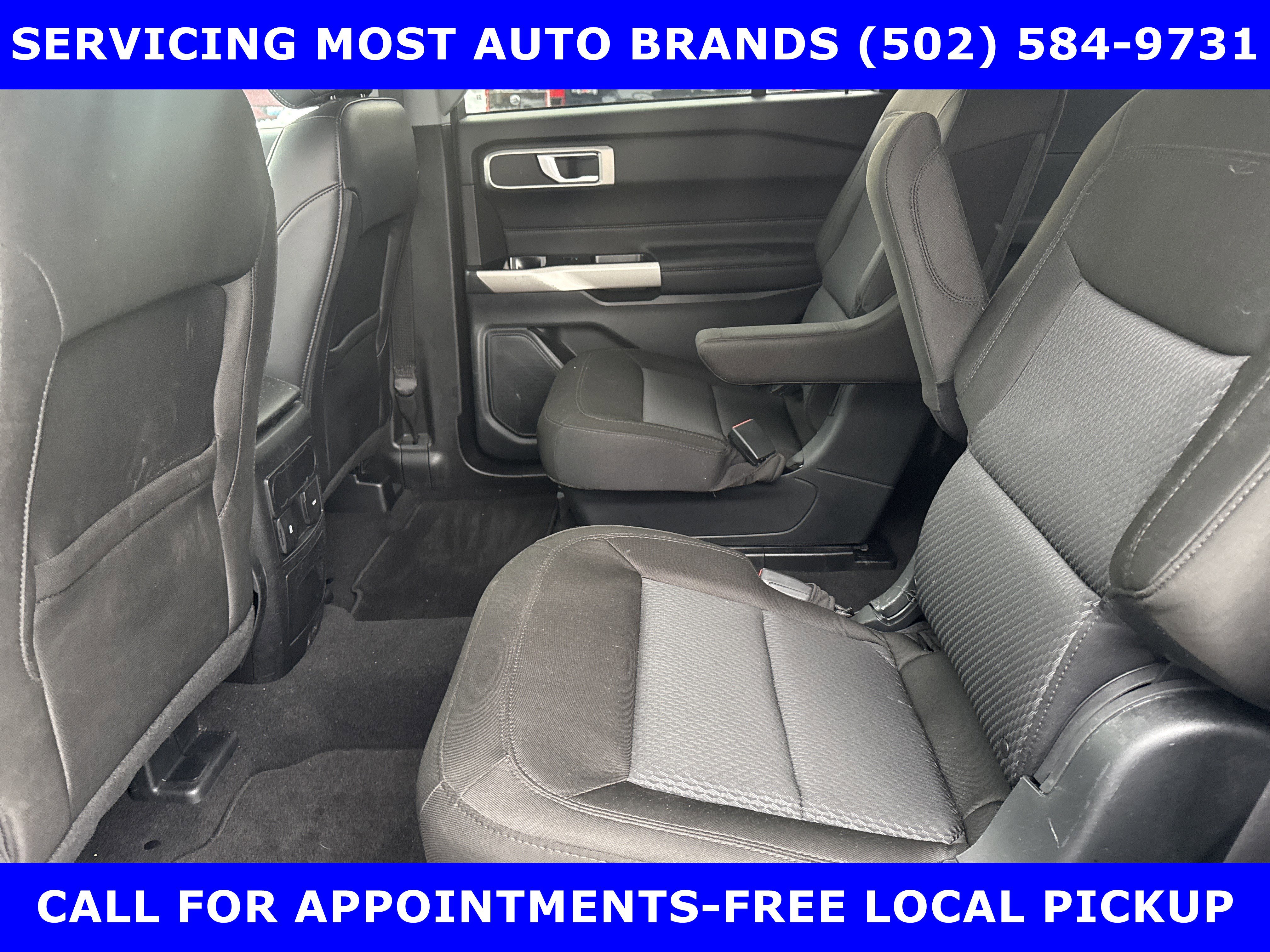 Certified 2023 Ford Explorer XLT RWD image 14