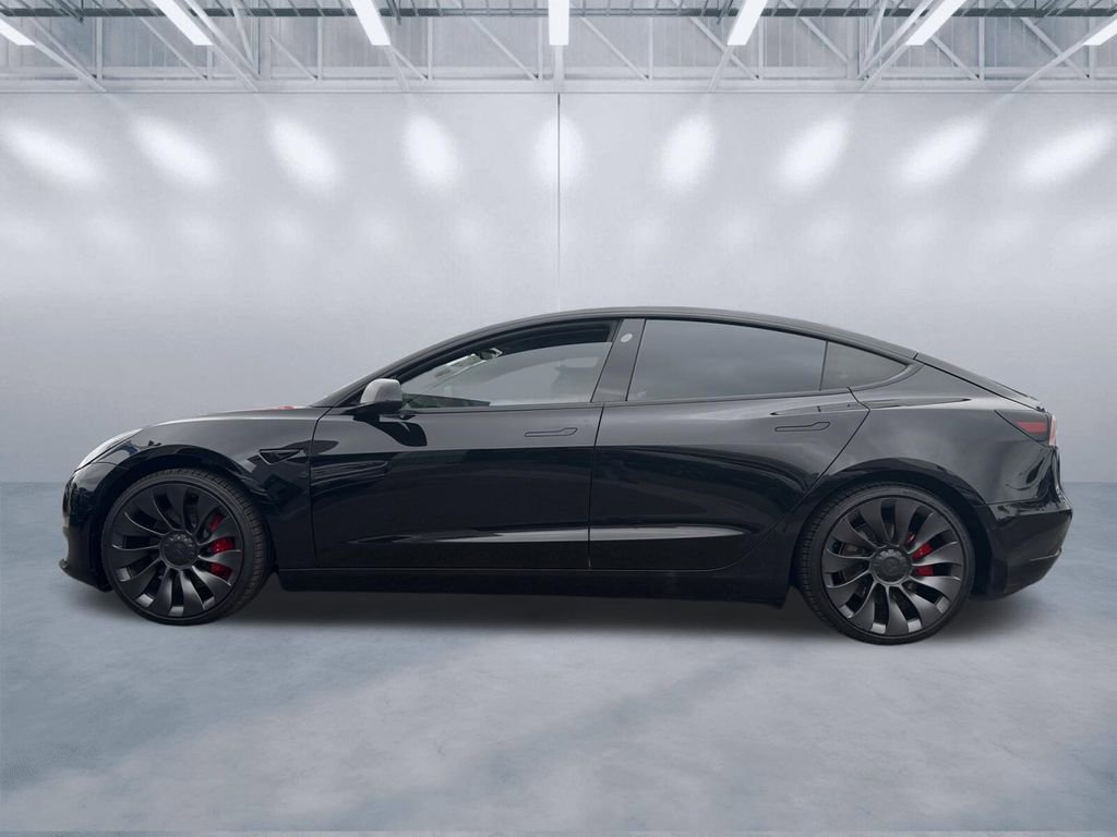 Used 2021 Tesla Model 3 Performance image 3