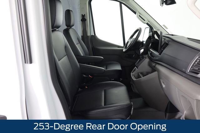 New 2026 Ford Transit 250 148 Medium Roof Extended AWD image 40