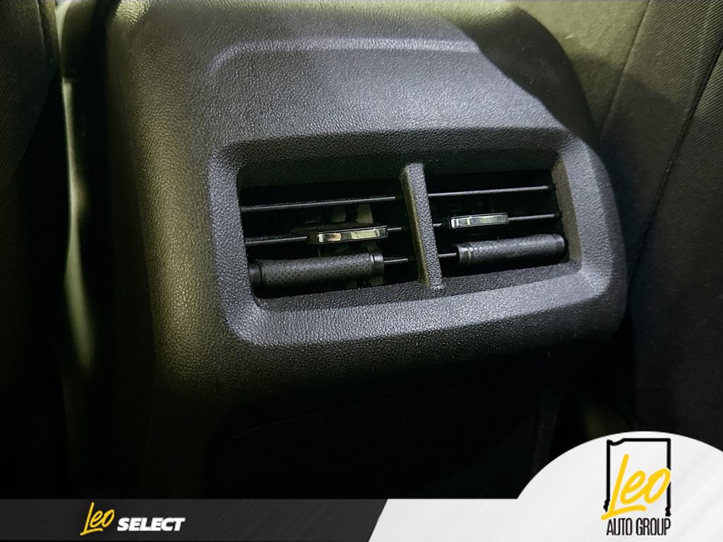Used 2019 Chevrolet Equinox LT AWD/4WD image 27