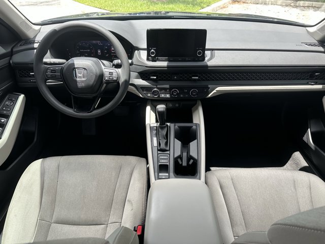 Used 2024 Honda Accord EX image 25