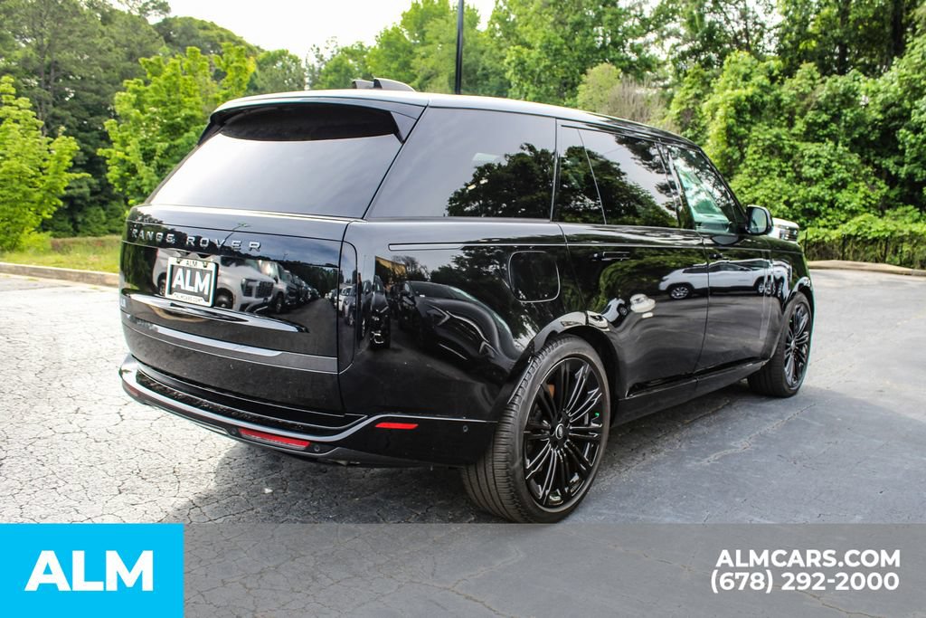 Used 2024 Land Rover Range Rover Long Wheelbase SE AWD/4WD image 5