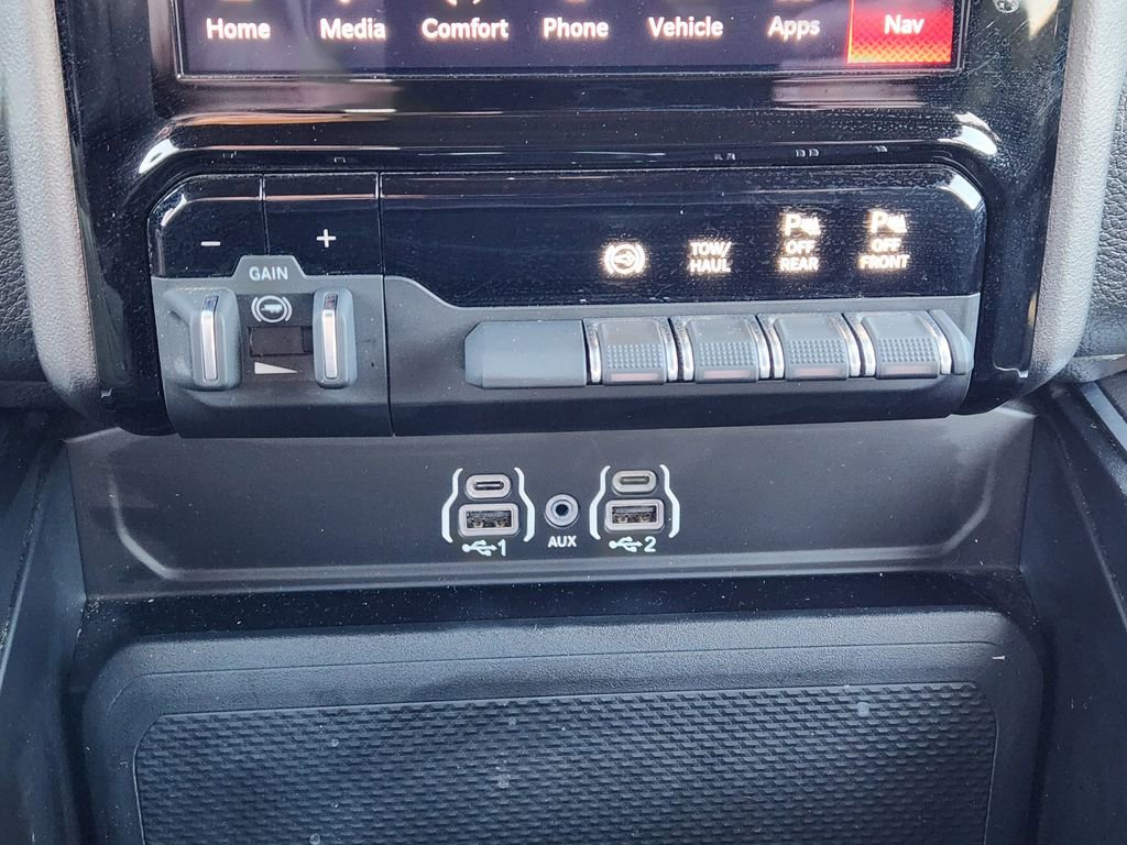 Used 2025 RAM 2500 Lone Star image 18