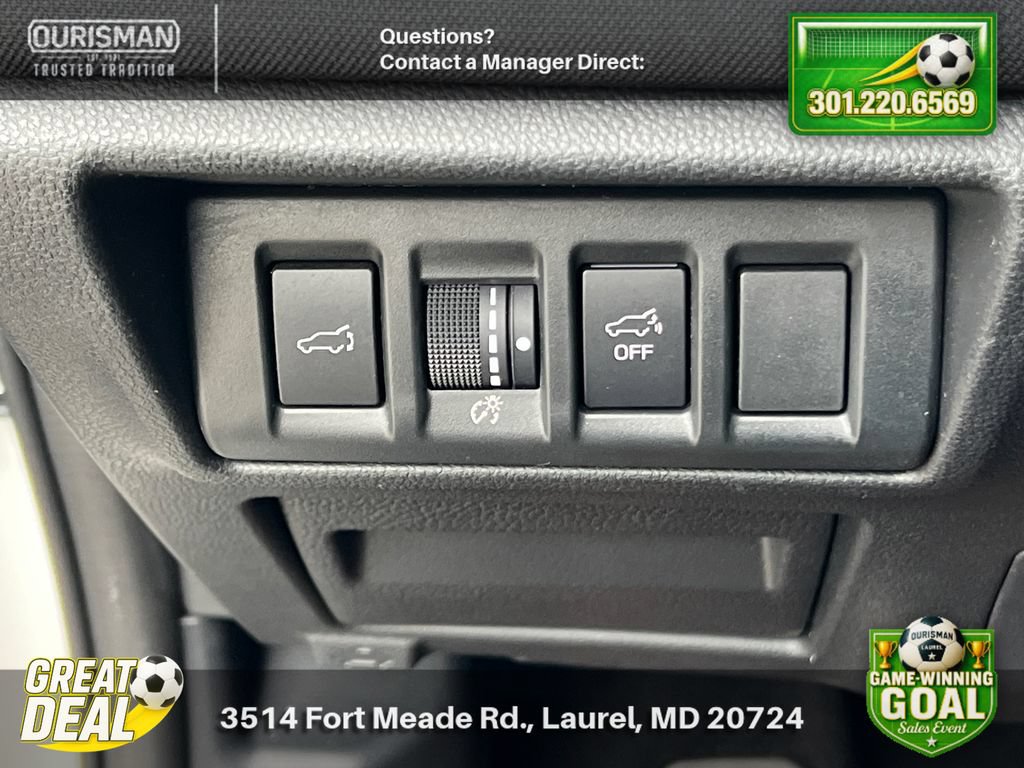 Used 2024 Subaru Outback Premium AWD/4WD image 27