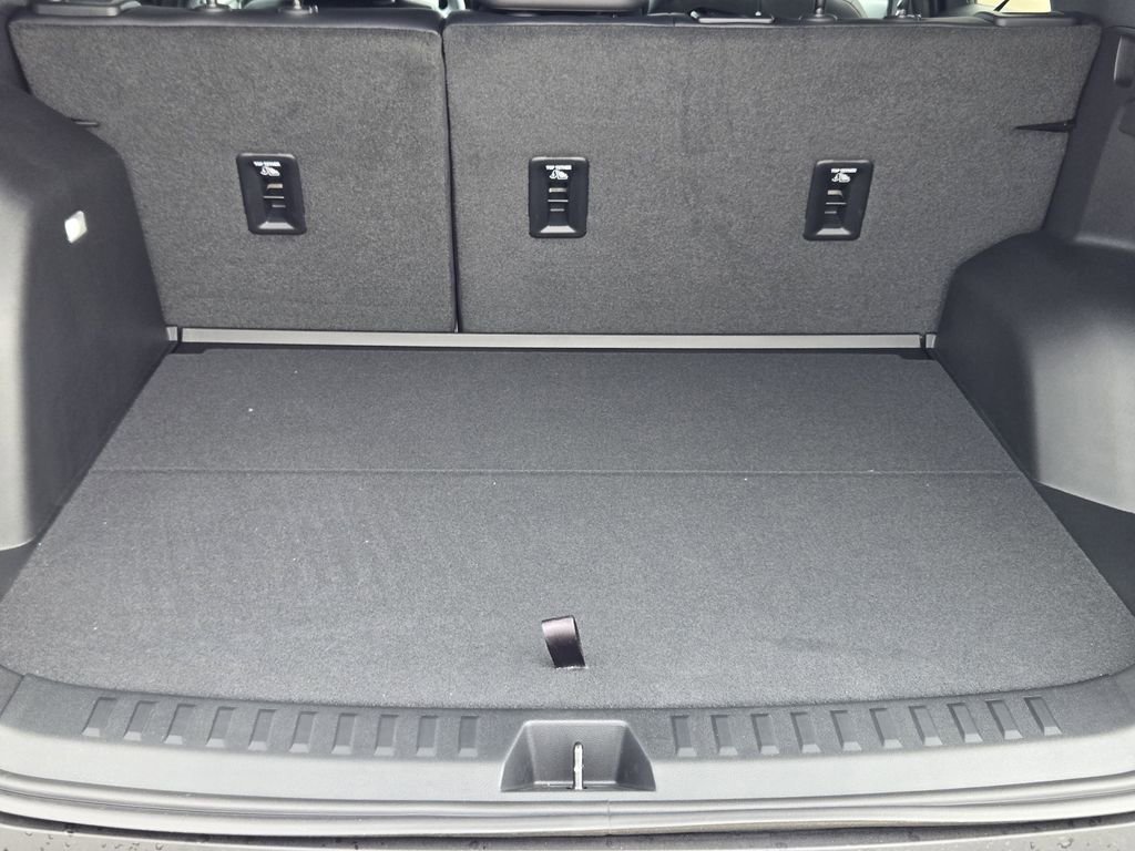 New 2026 Chevrolet Equinox RS w/ Safety and Technology Package image 22