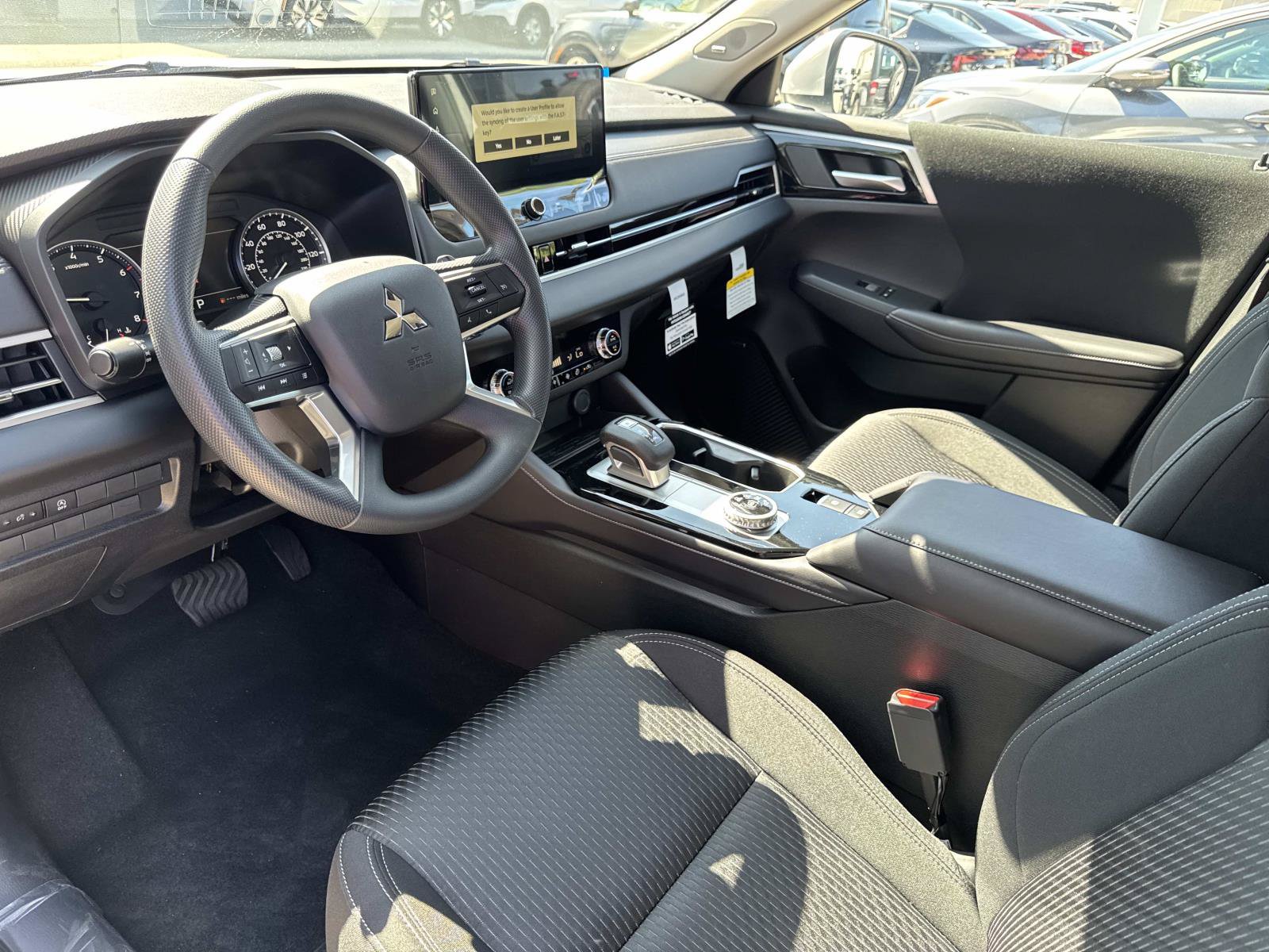 New 2026 Mitsubishi Outlander ES FWD image 13