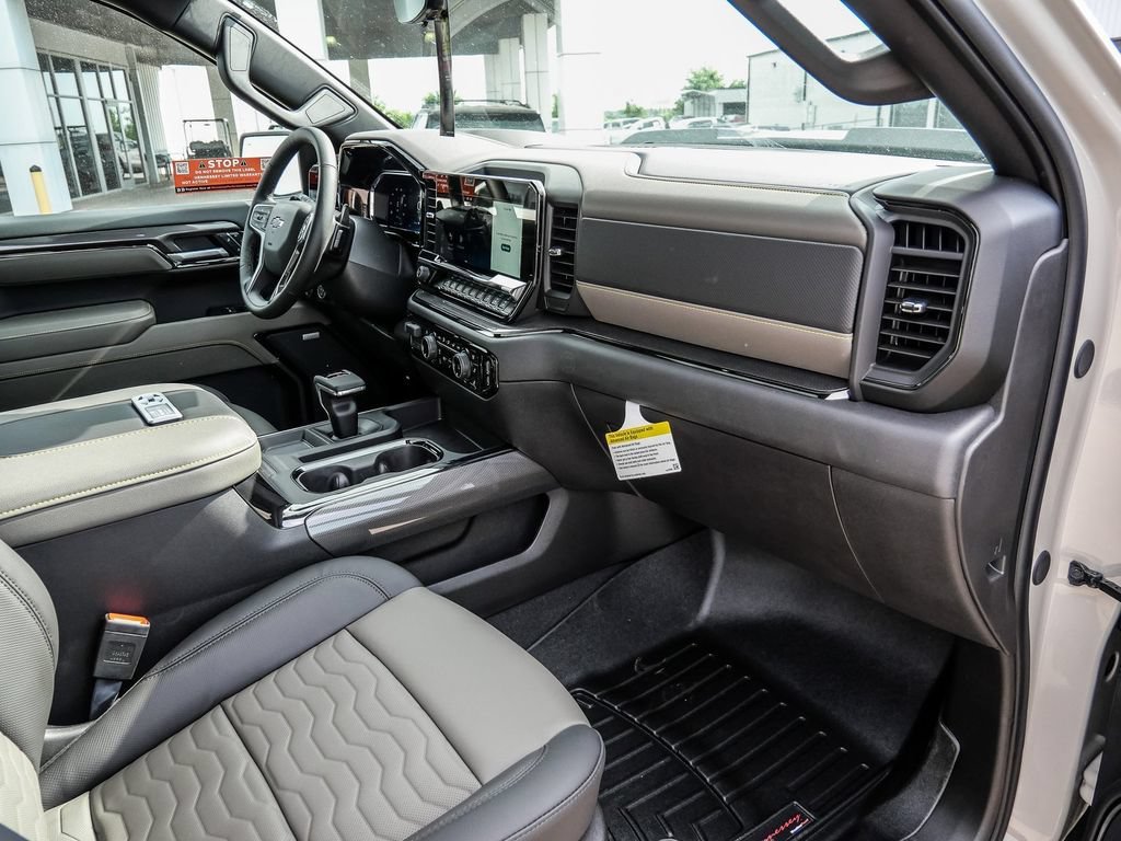 New 2026 Chevrolet Silverado 1500 ZR2 w/ Dark Appearance Package AWD/4WD image 24