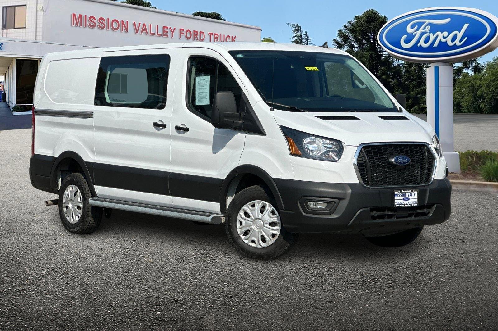 Used 2023 Ford Transit 250 Low Roof w/ Exterior Upgrade Package image 2