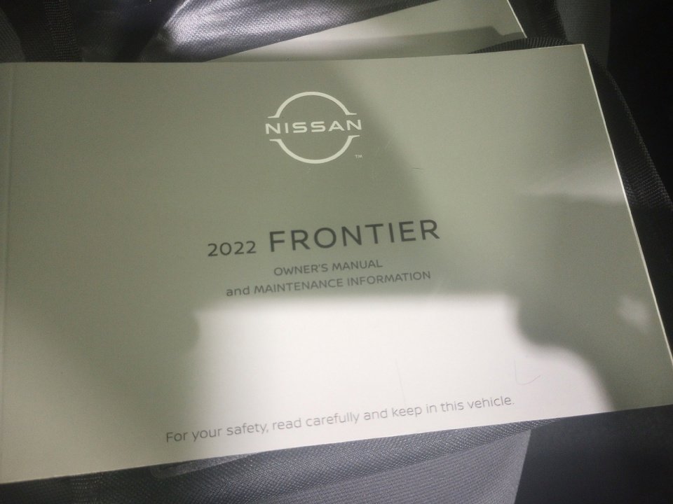 Used 2022 Nissan Frontier S w/ Technology Package image 38