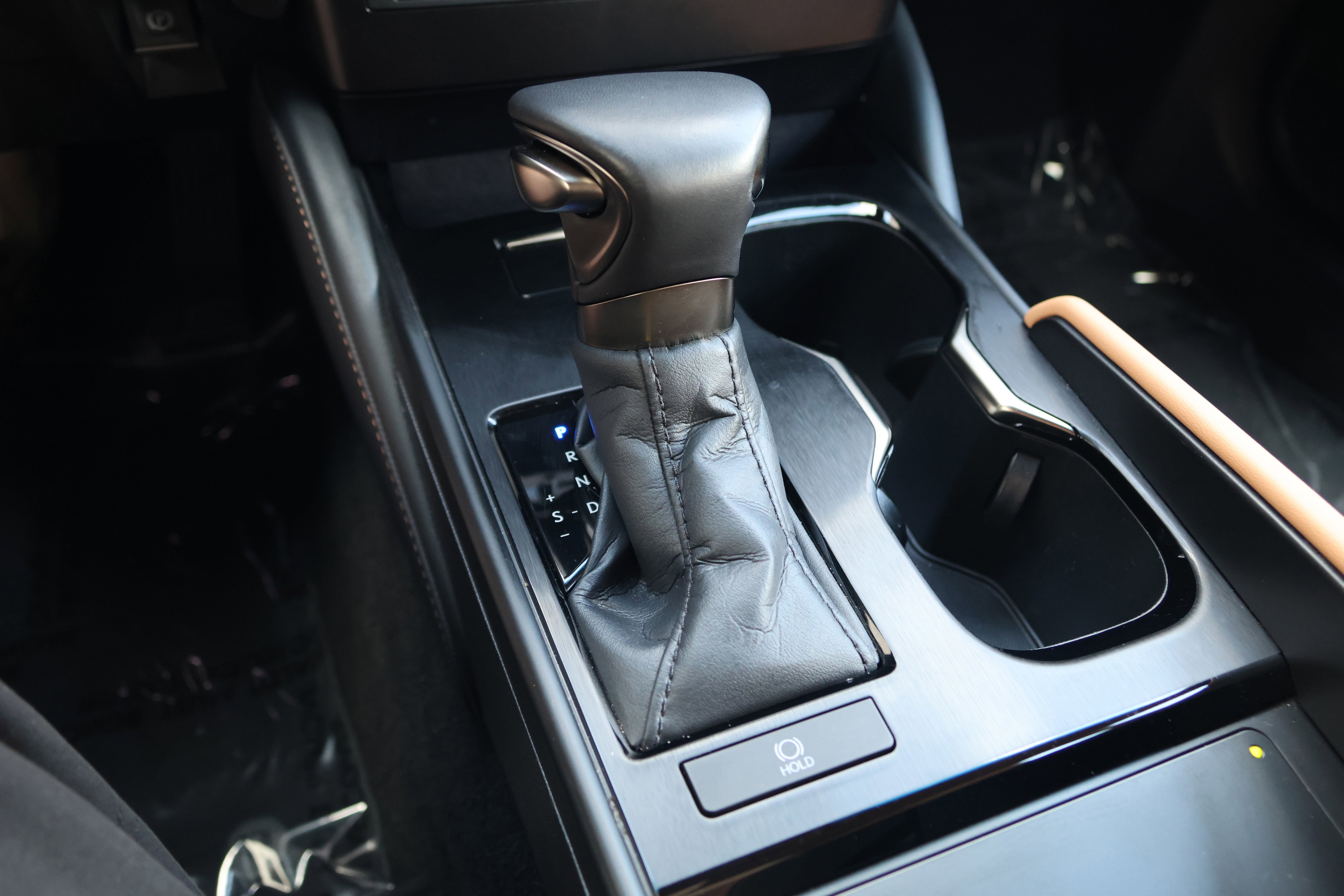 Used 2025 Lexus ES 350 w/ Premium Package image 28