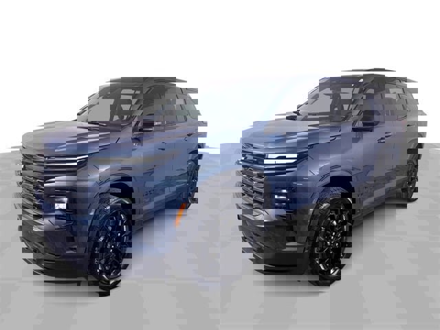 Used 2024 Chevrolet Traverse LS w/ Midnight/Sport Edition image 1