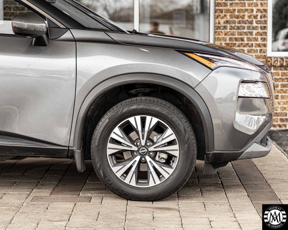 Used 2022 Nissan Rogue SV FWD image 25