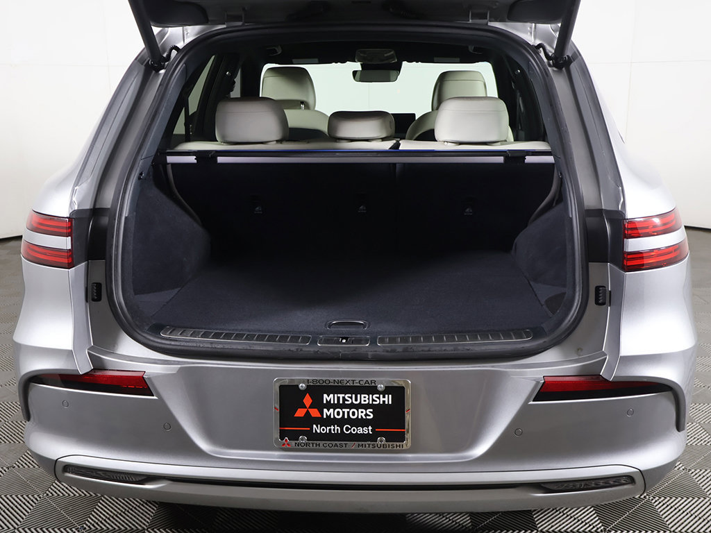 Used 2025 Genesis Electrified GV70 AWD/4WD image 17