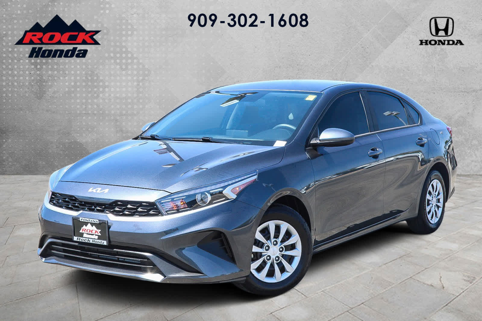 Used 2023 Kia Forte LX FWD image 1
