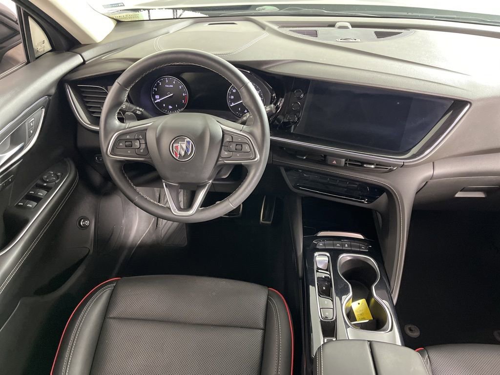 Used 2022 Buick Envision Essence w/ Sport Touring Package image 5