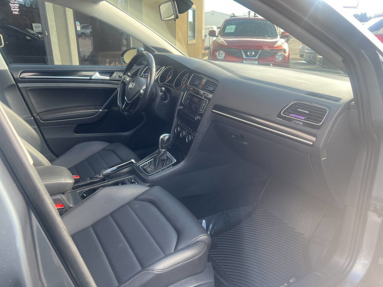 Used 2015 Volkswagen Golf SEL image 20