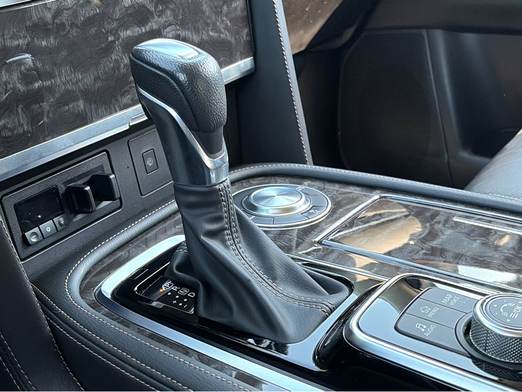 Used 2022 Nissan Armada Platinum w/ Captain's Chairs Package image 16