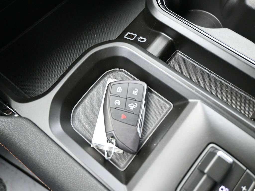 New 2026 GMC Sierra 3500 AT4 w/ AT4 Premium Plus Package image 17