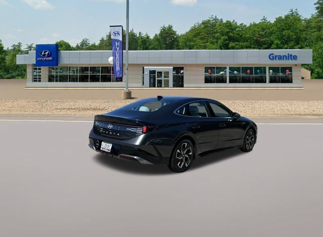 Certified 2024 Hyundai Sonata SEL FWD image 7