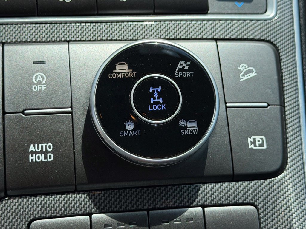 Used 2023 Hyundai Santa Fe SEL AWD/4WD image 17