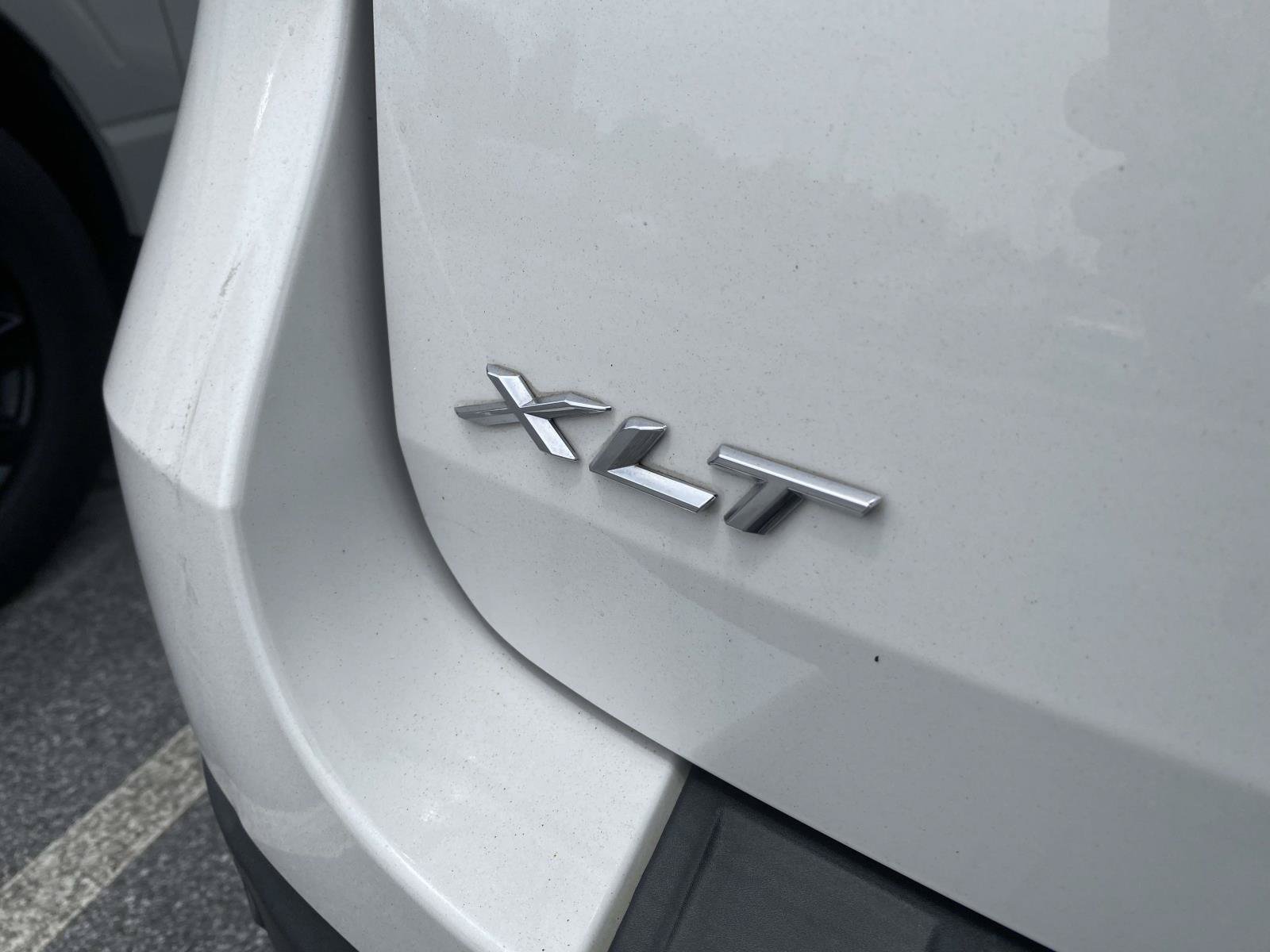 Used 2023 Ford Explorer XLT RWD image 10