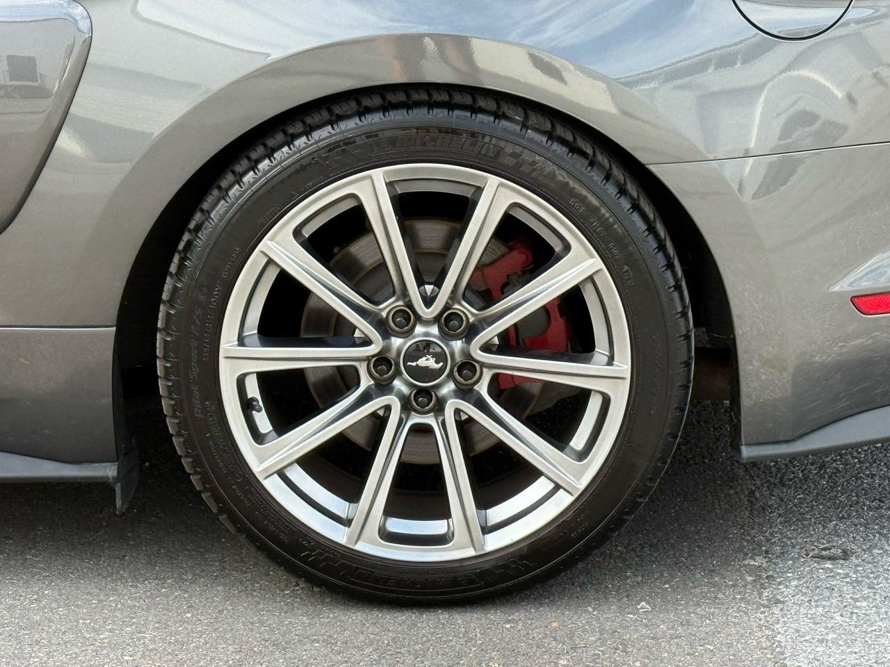 Used 2015 Ford Mustang GT Premium RWD image 28