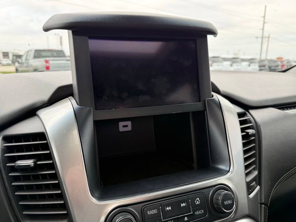 Used 2018 Chevrolet Suburban Premier image 20
