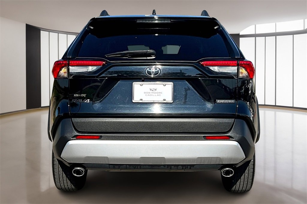 Used 2024 Toyota RAV4 Adventure image 4