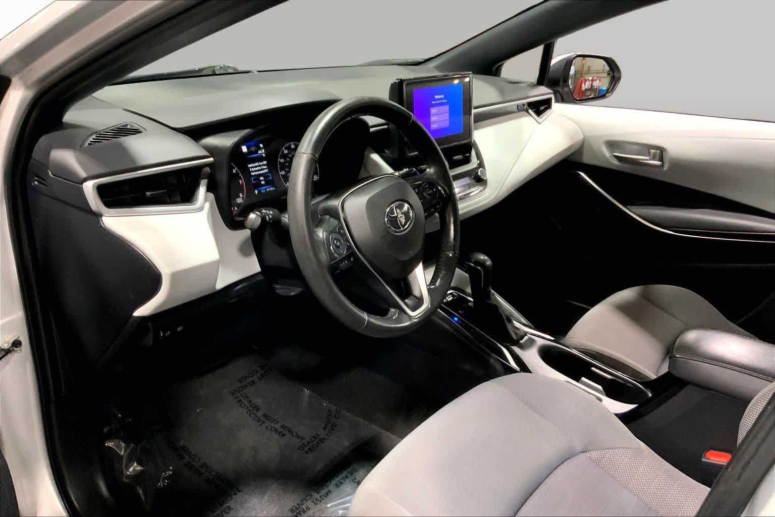 Used 2023 Toyota Corolla SE FWD image 18