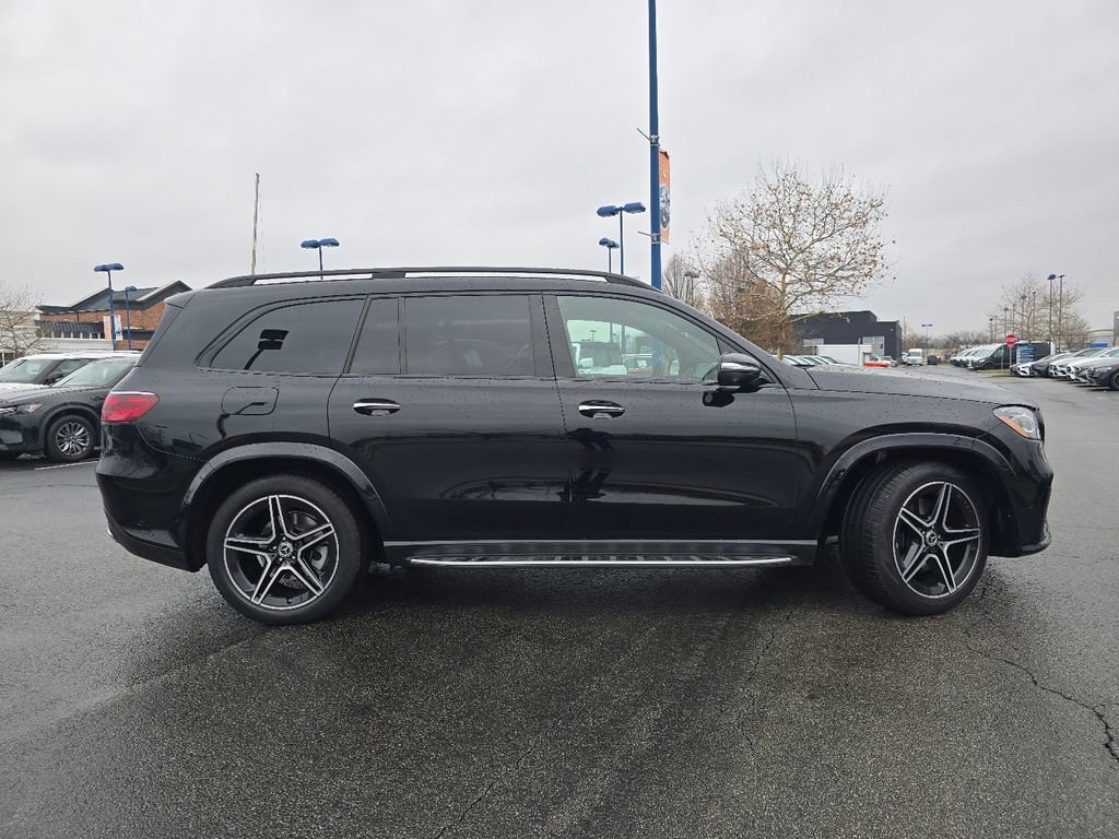 Certified 2025 Mercedes-Benz GLS 450 4MATIC image 18