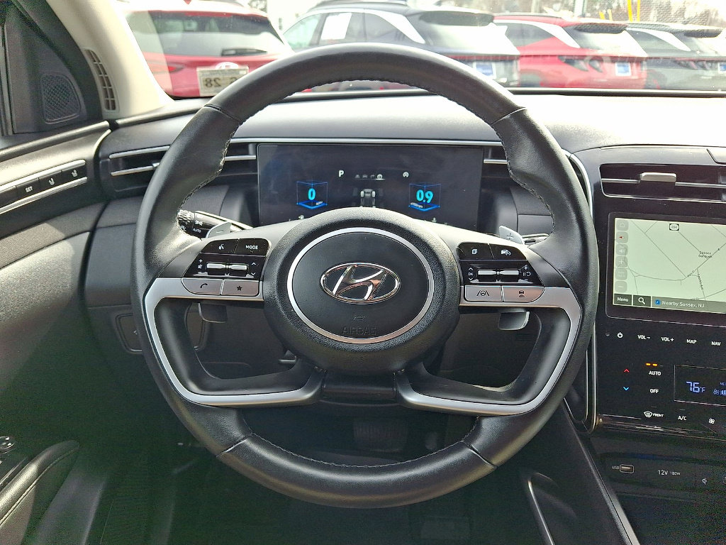 Certified 2023 Hyundai Tucson Limited AWD/4WD image 16