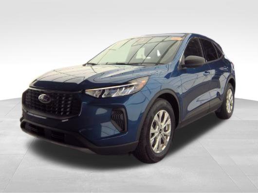 Used 2023 Ford Escape Active AWD/4WD image 4