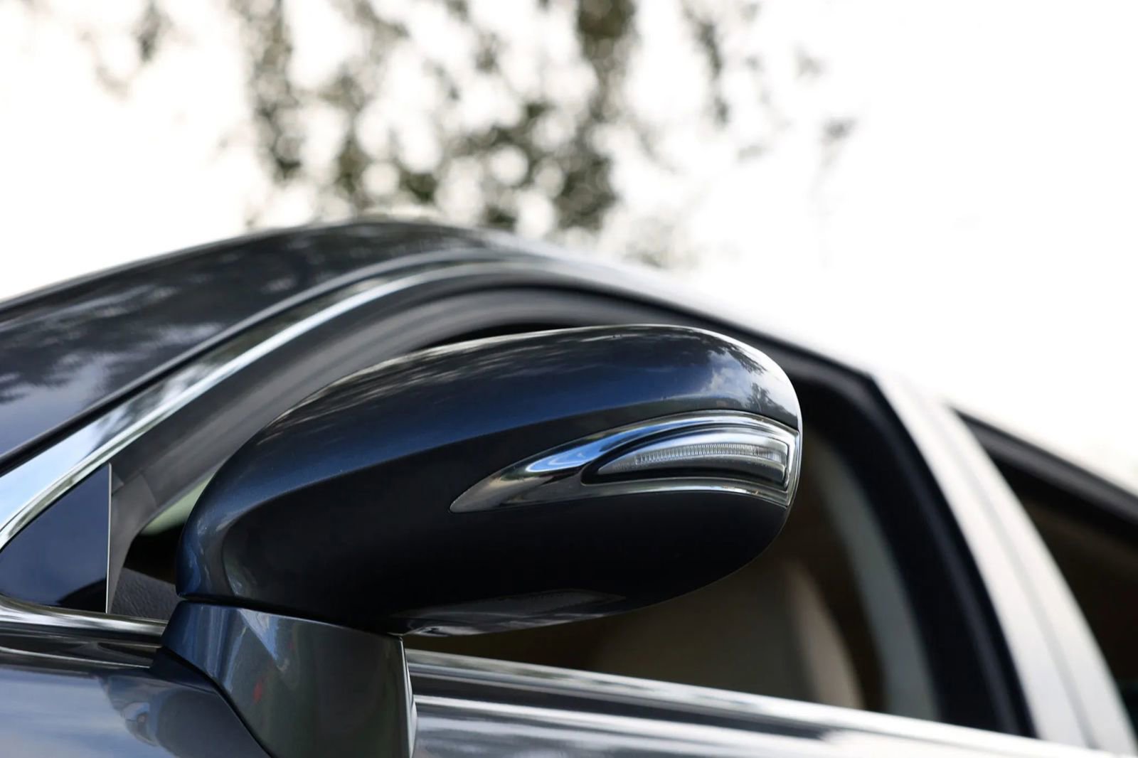 Used 2012 Lexus LS 460 L image 43