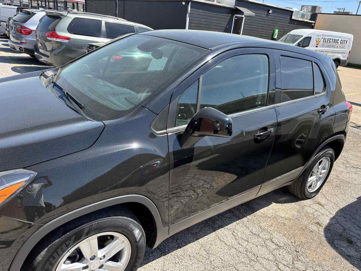 Used 2020 Chevrolet Trax LS w/ Tint and Cruise Package FWD image 2