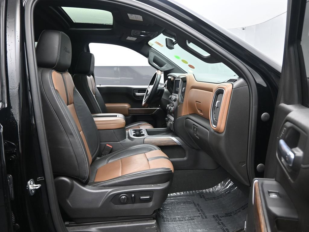 Used 2021 Chevrolet Silverado 1500 High Country image 30