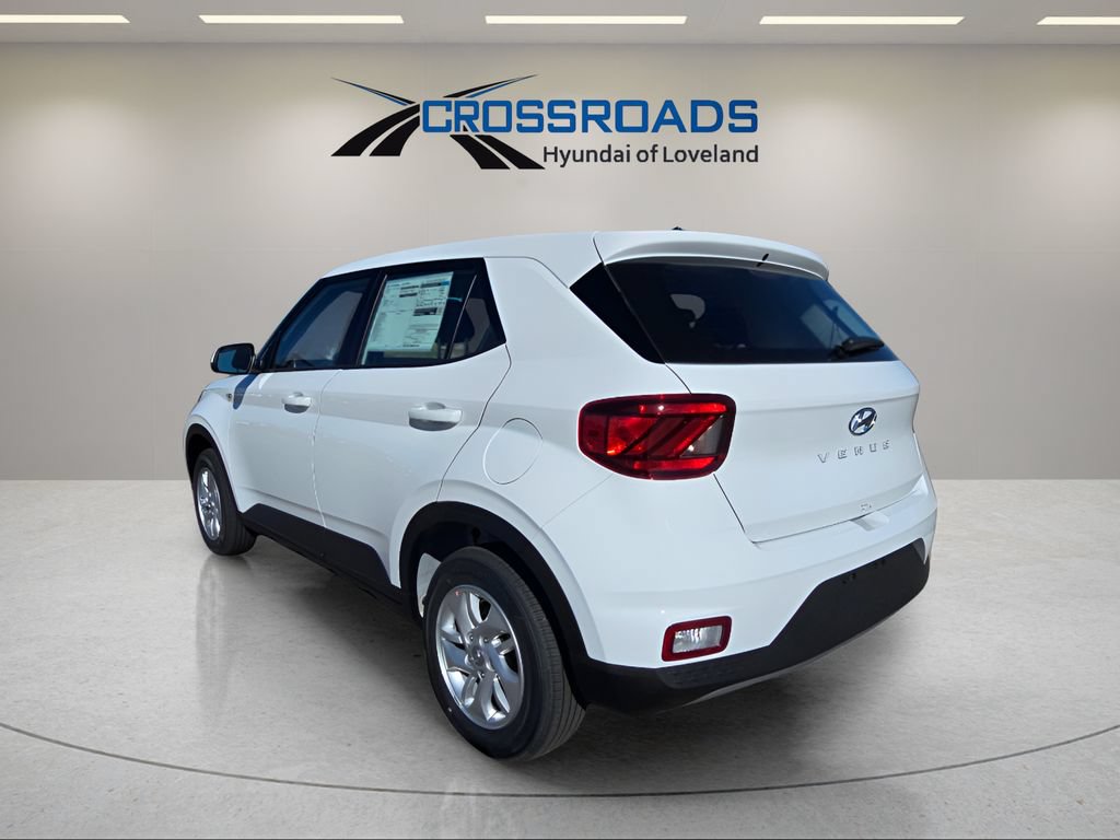 Used 2026 Hyundai Venue SE FWD image 3