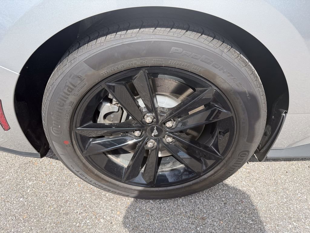 Used 2025 Ford Mustang GT image 39