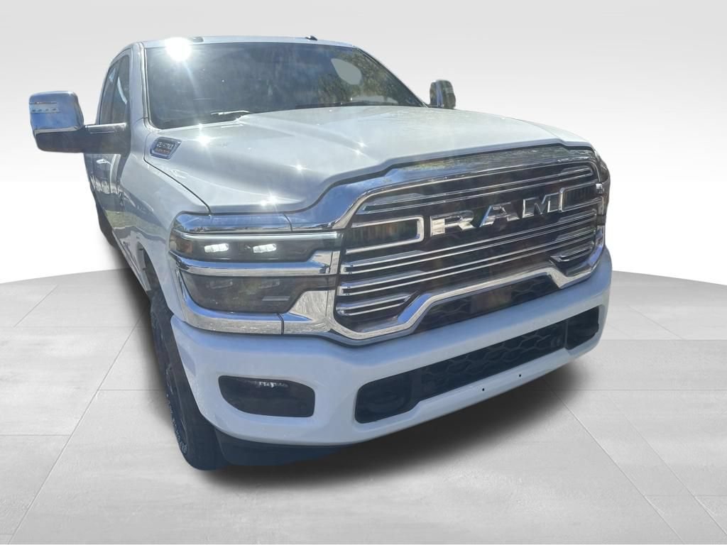 Used 2026 RAM 2500 Laramie AWD/4WD image 31