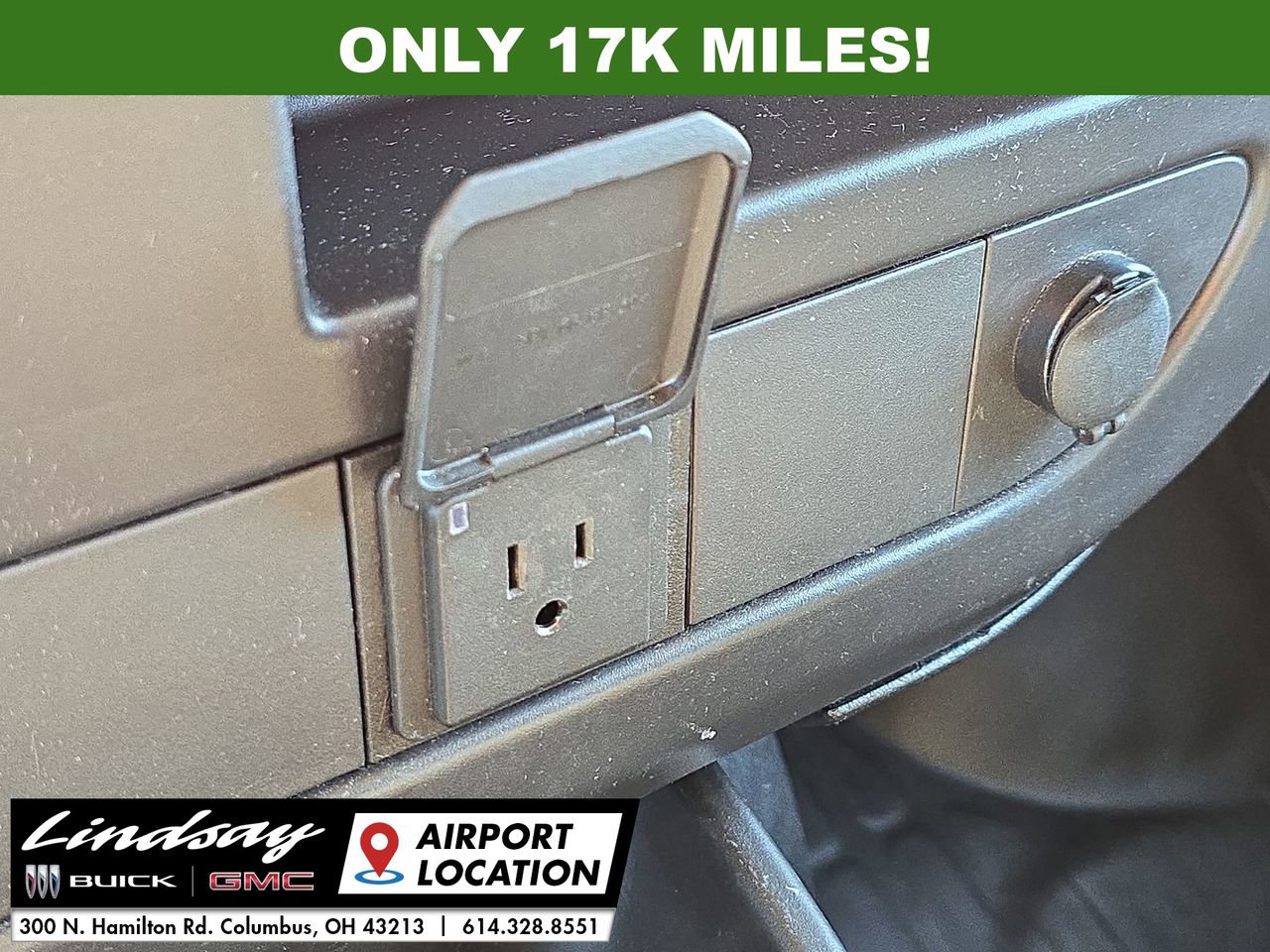 Used 2024 GMC Savana 2500 w/ Driver Convenience Package image 36