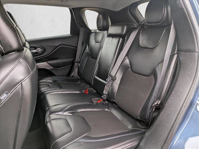 Used 2020 Jeep Cherokee Latitude Plus image 20