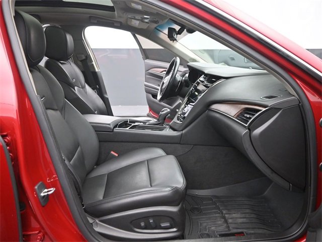 Used 2019 Cadillac CTS Luxury image 18