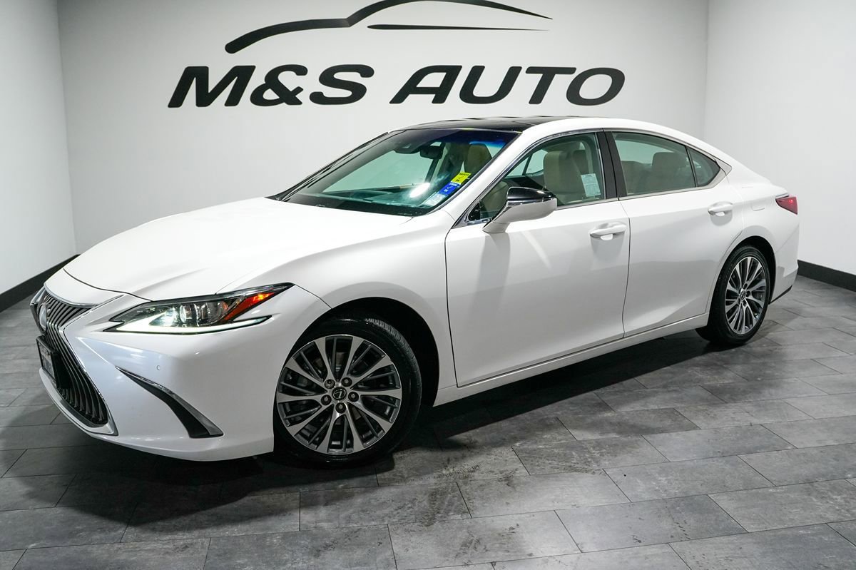 Used 2019 Lexus ES 350 w/ Premium Package FWD image 2