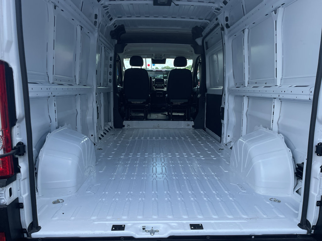 Used 2026 RAM ProMaster 2500 w/ Convenience Group FWD image 10