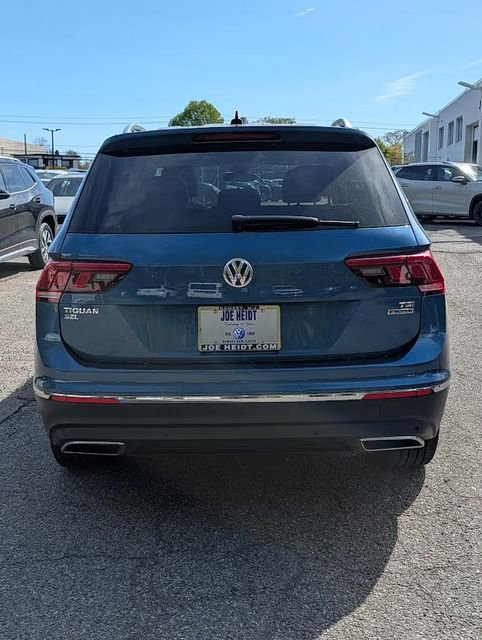 Used 2018 Volkswagen Tiguan SEL Premium AWD/4WD image 5