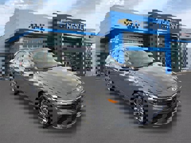 Used 2024 Hyundai Elantra SEL