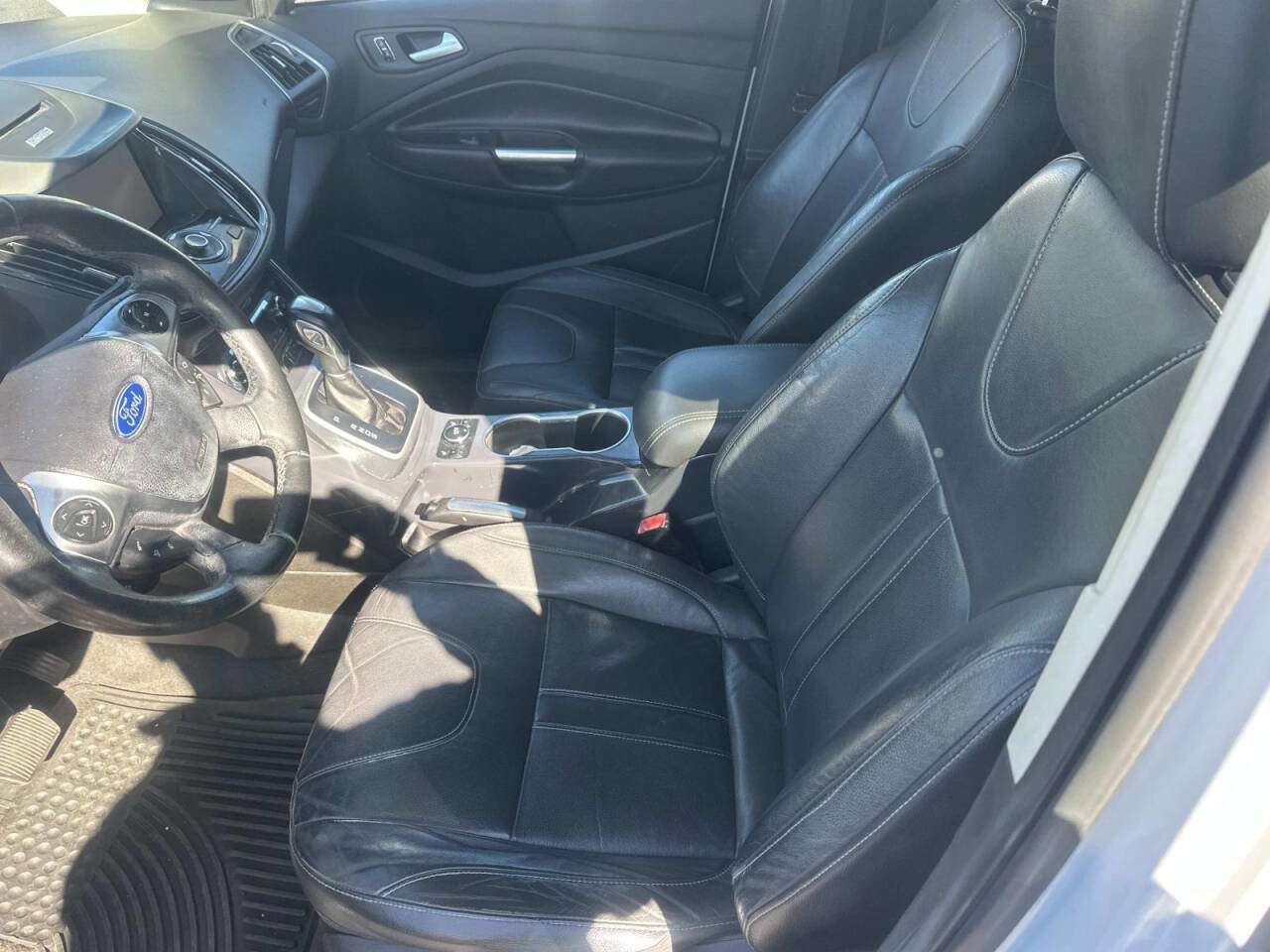 Used 2013 Ford Escape Titanium w/ Parking Technology Pkg image 8