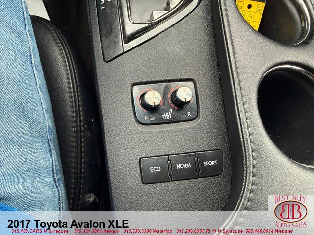Used 2017 Toyota Avalon XLE FWD image 19